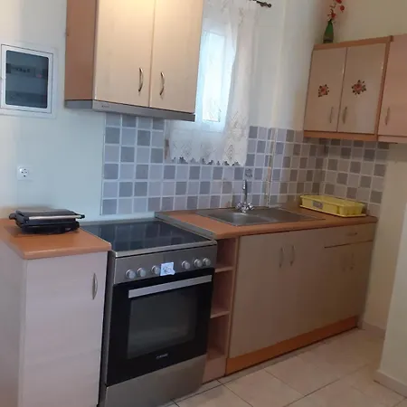 Emilia 2 Apartament *